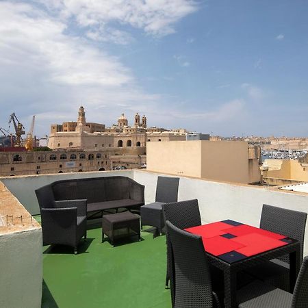 Traditional & Modern Maltese Townhouse - Rooftop Terrace And Sea Views, Close To Birgu Waterfront Cospicua Exterior foto