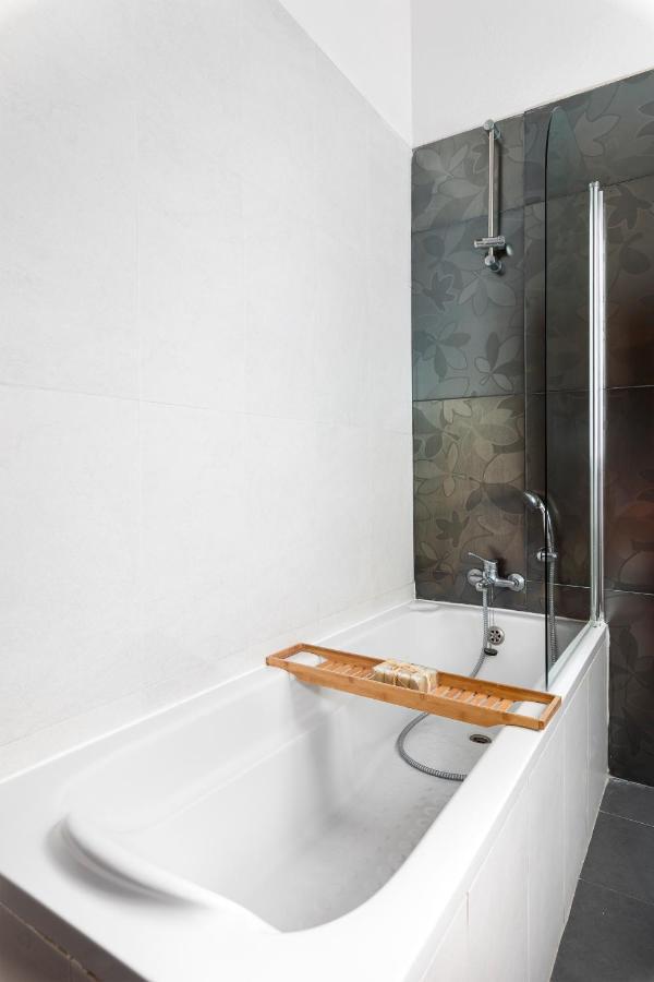 Traditional & Modern Maltese Townhouse - Rooftop Terrace And Sea Views, Close To Birgu Waterfront Cospicua Exterior foto